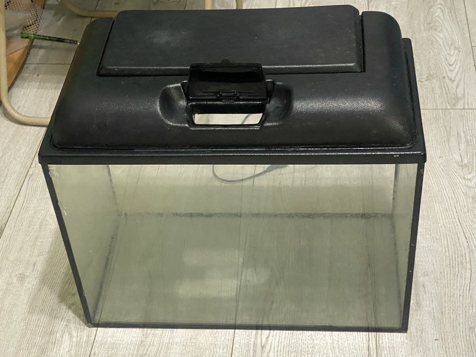 Аквариум обьем 60л, заводсокой