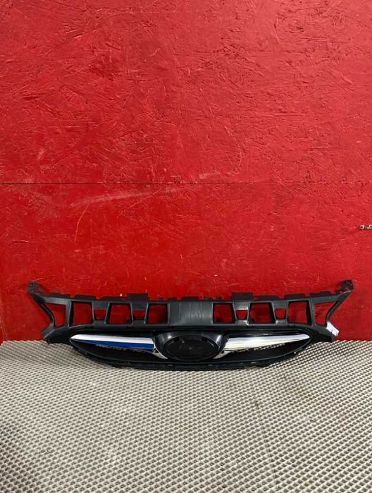 Решетка радиатора Hyundai Accent Jorden