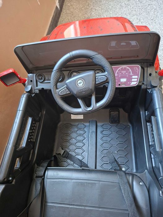 Акумулаторен джип