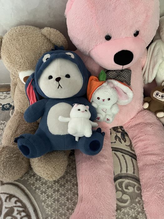 Продам мягкие игрушки срочно