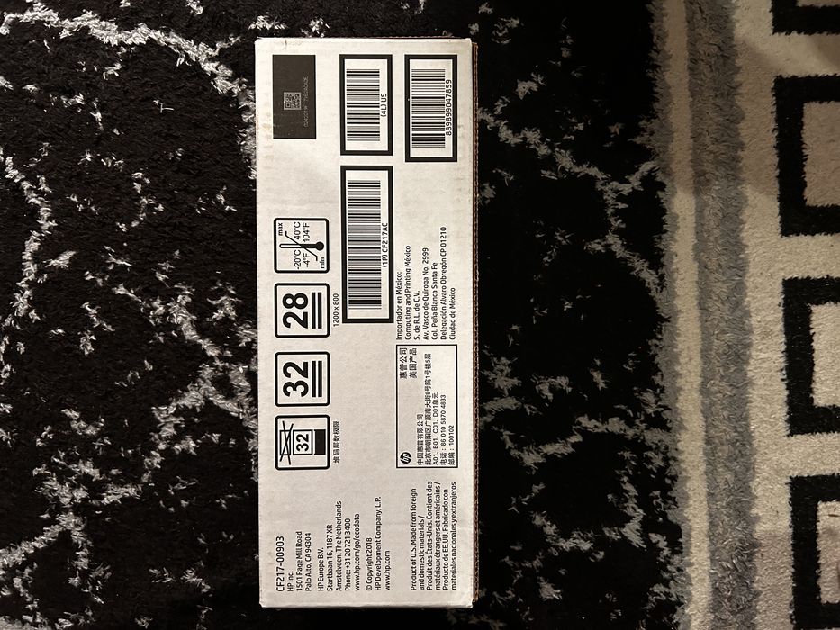 Vând cartuș de toner negru