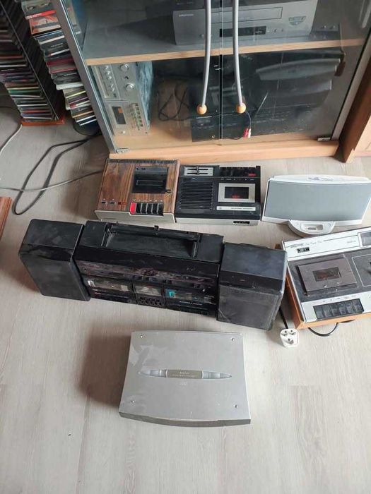 Vând radiocasetofoane Sony,Sharp,Jvc,Watson,Golf Star,Blaupunkt etc