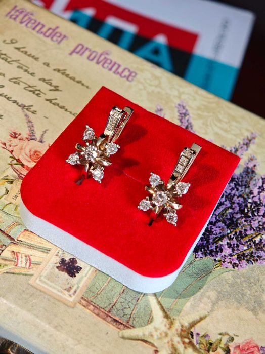 Серьги с бриллиантами