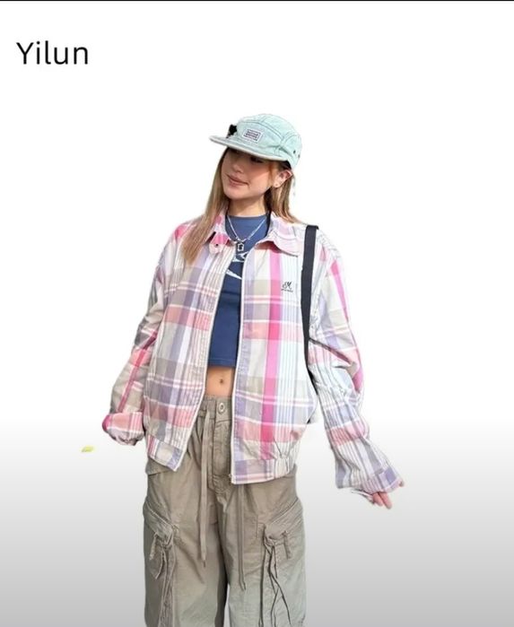 Клетчатая ветровка с воротом осень -весна женская