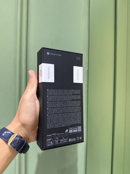 Motorola 60 ULTRA