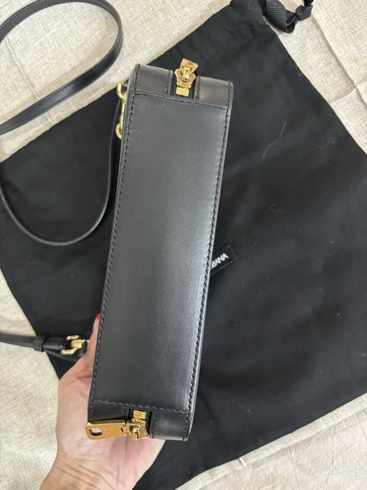 Сумочка Dolce & Gabbana DG logo camera bag
