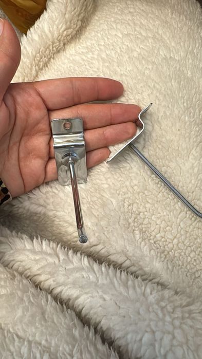 Крючки для бижутерии