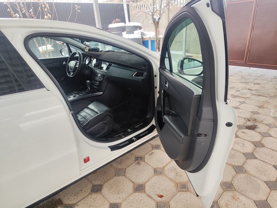 Продам Пежо 508 1.6 бензин