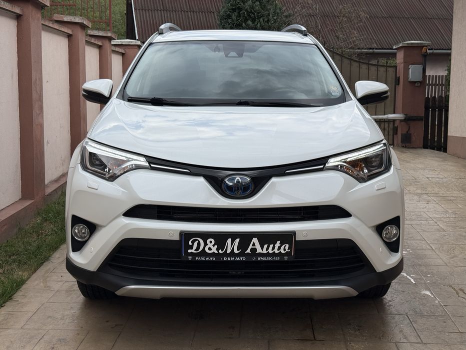 Toyota RAV4 HYBRID  157.000 km Alb Perlat cu RAR efectuat