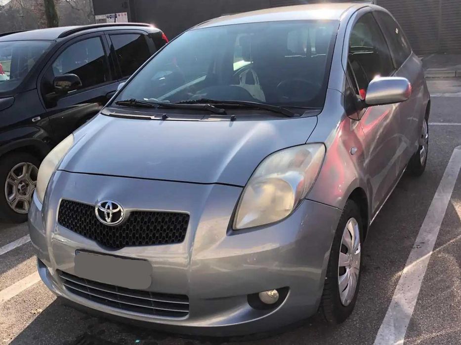 На Части Toyota Yaris II 1.3 бензин 87к.с. 2SZ 2006г.