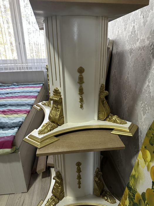 Длинный стол качество очень хорошие