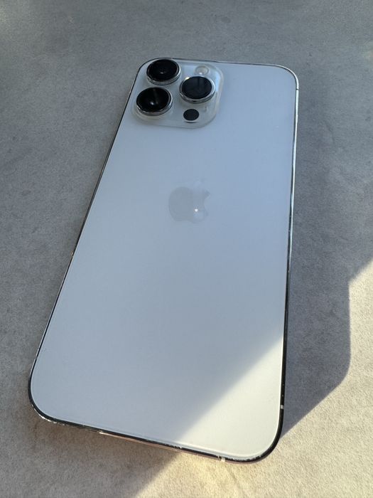 Продам iPhone 14 Pro Max