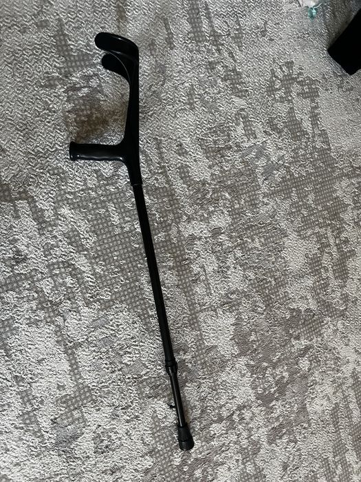 Инвалидный кресло сатылады.