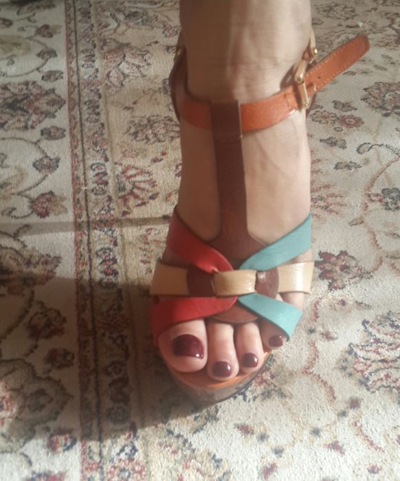 Срочно!!! туфли и босоножки