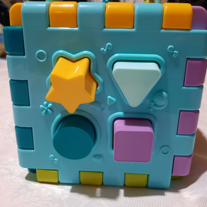 Cub interactiv 6 în 1, muzical