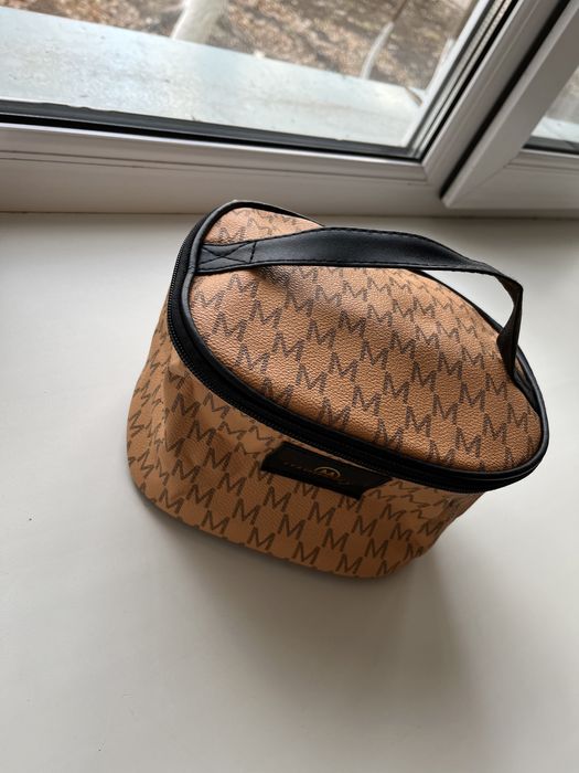 косметичка