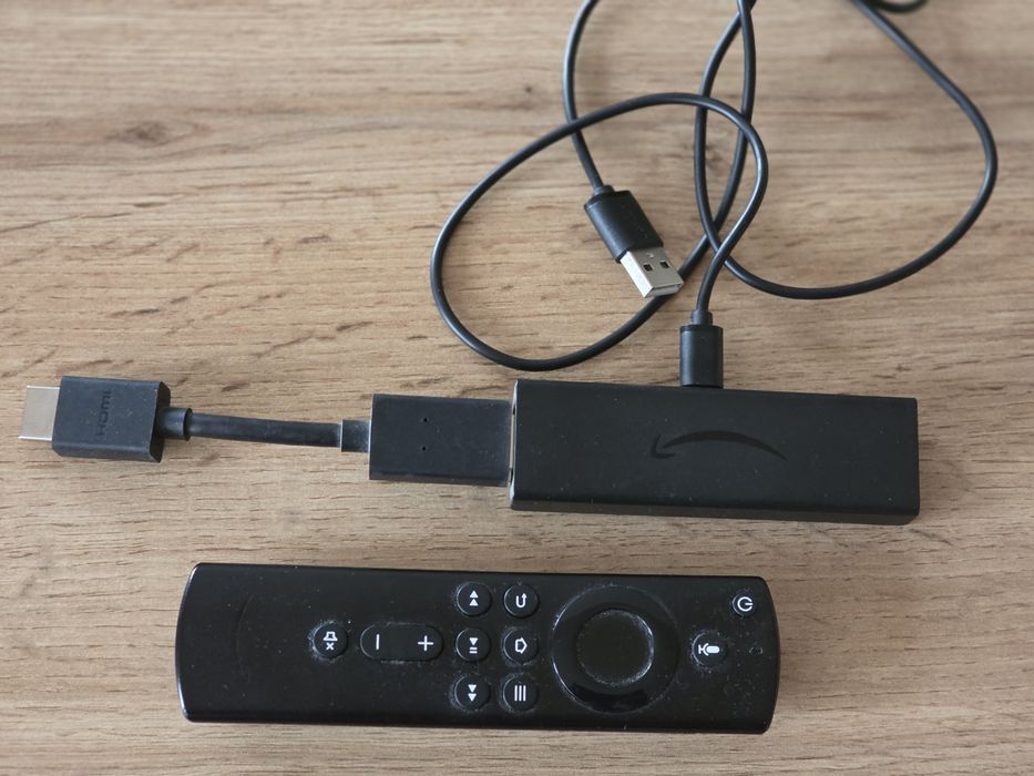 Fire Stick 4K запазен