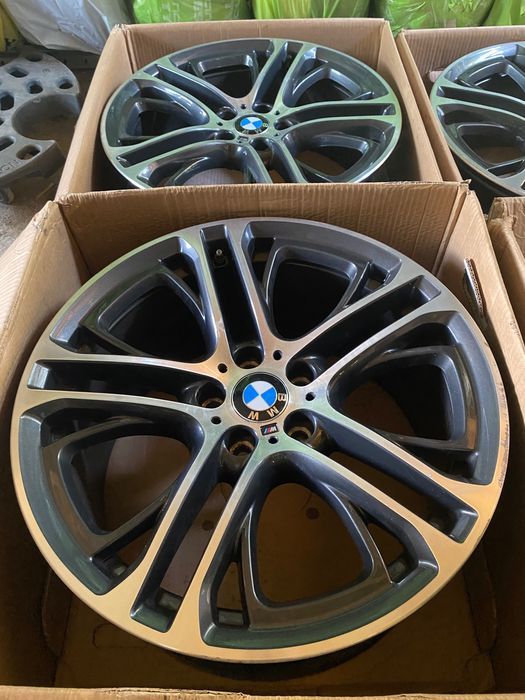 Jante originale Bmw pachet M R20 in doua latimi