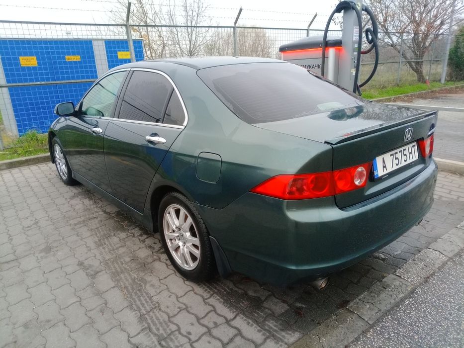 Хонда акорд 2,4 екзекютив автомат с газ