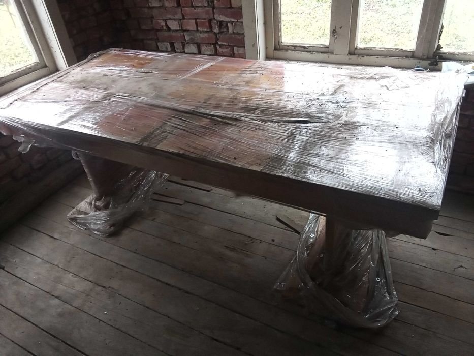 Комплект трапезна маса с 10 стола