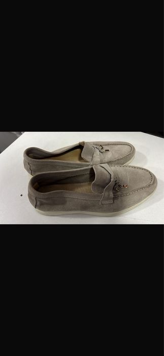 Продаю кроссовки , туфли