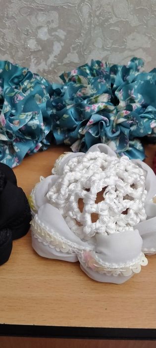 ободок,банты,резинки для девочки