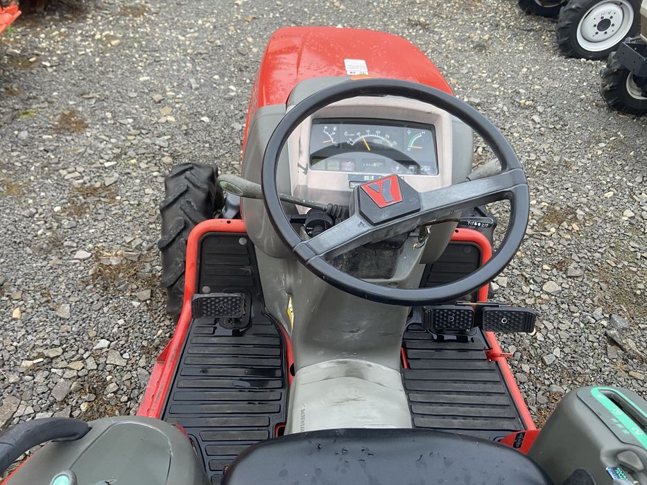 Tractor japonez Yanmar AF222, 4x4, 22cp + freza