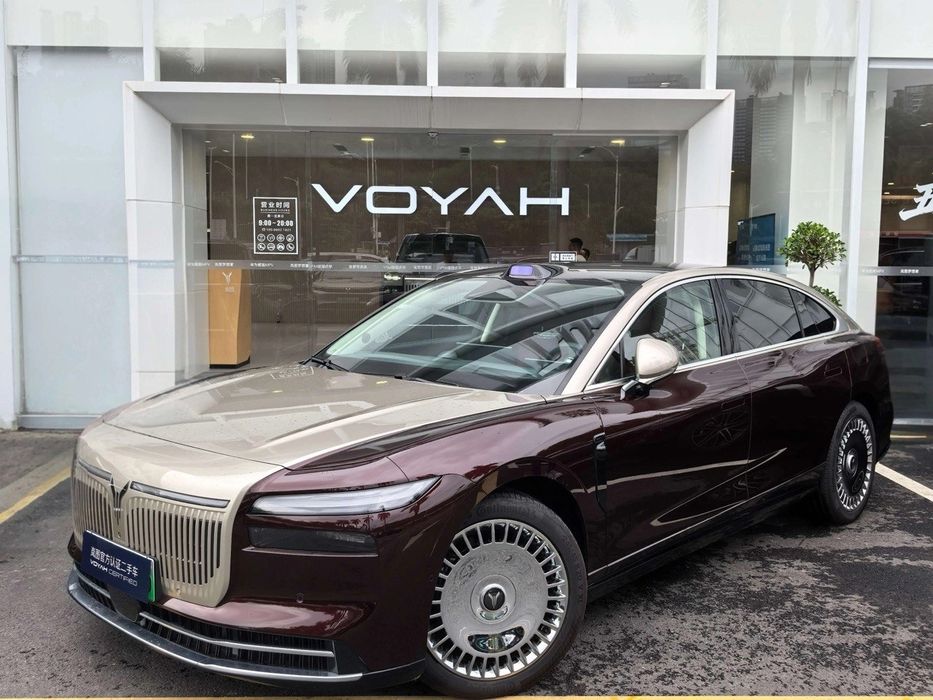 VOYAH Passion L ультра гибрид