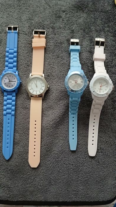 Ceasuri diverse de dama