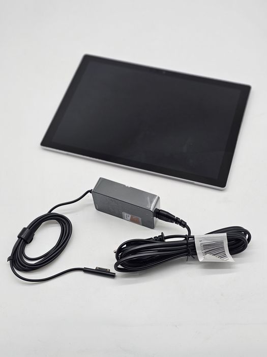 Microsoft Surface Pro  5 cu Intel Core i5-7300U 12,3 inch 8 GB RAM, SSD de 256 GB Platinum