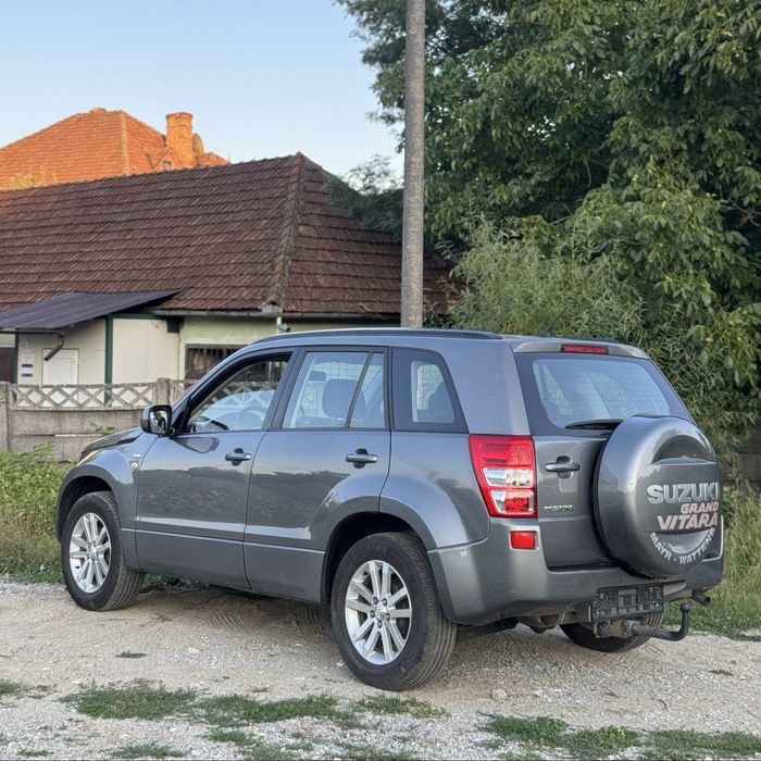 Suzuki Grand Vitara/1.9DDiS/4x4/Diff-lock/2010/absolut impecabil !