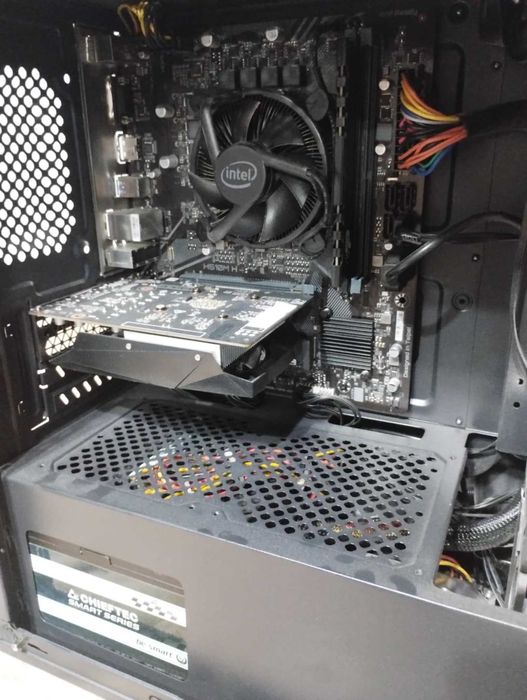 Gaming PC (Nvidia GTX 1650; Intel Core-i5 11400F; 16GB RAM; 1TB)