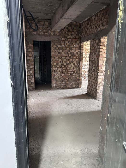 Квартира новостройка восьмой этаж коробка