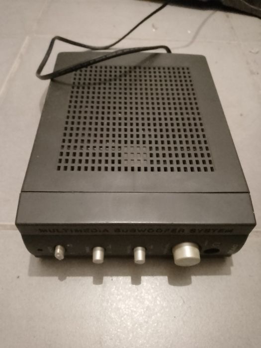 Amplificator subwoofer