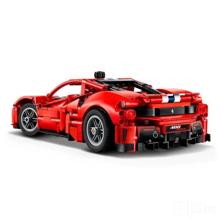 Конструктор LEGO Technic Автомобиль Ferrari 488 Pista, 882 деталей