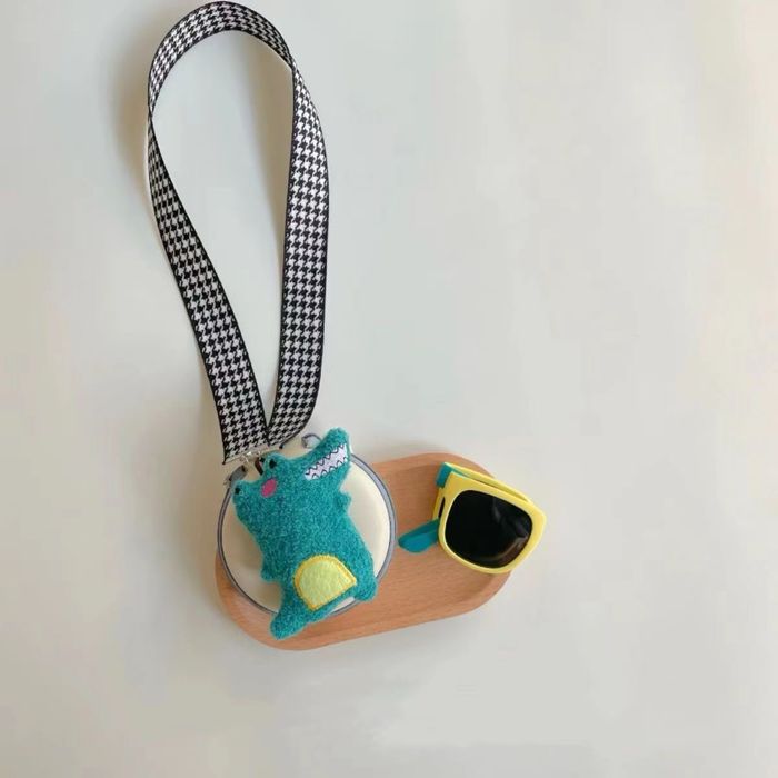 Солнцезащитные очки для детей