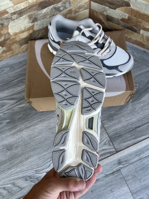 Asics Gel-Nyc Light Grey