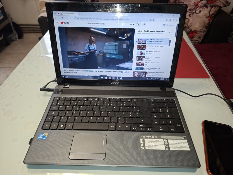 Acer Aspire 5733, Intel i3, 500 gb, Windows 10+ Office, 6 gb ram