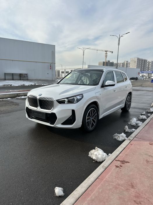 Bmw ix1 25L 2025 notarius