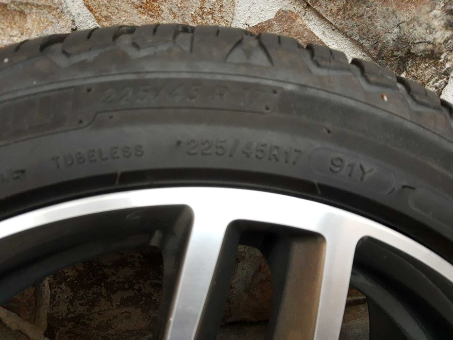 Jante cu anvelope Toyota 5x114.3/60.1