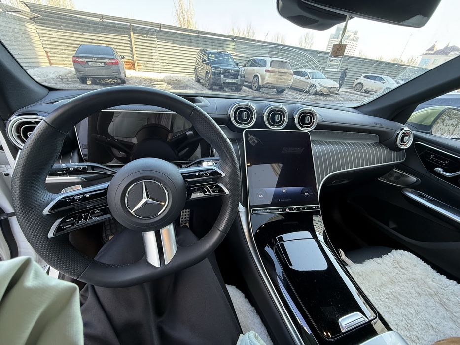 Продам машину мерседес