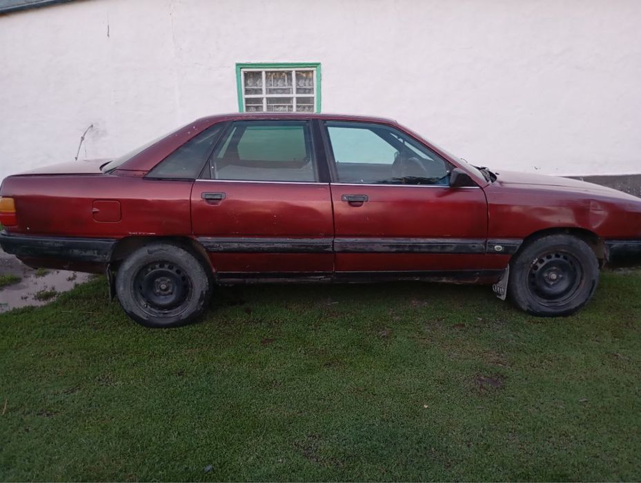 Продается Audi 100