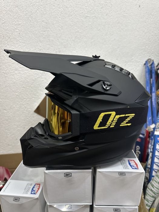 НОВО! Комплект кросови каски с очила