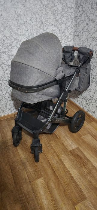 Детская коляска всесезонная