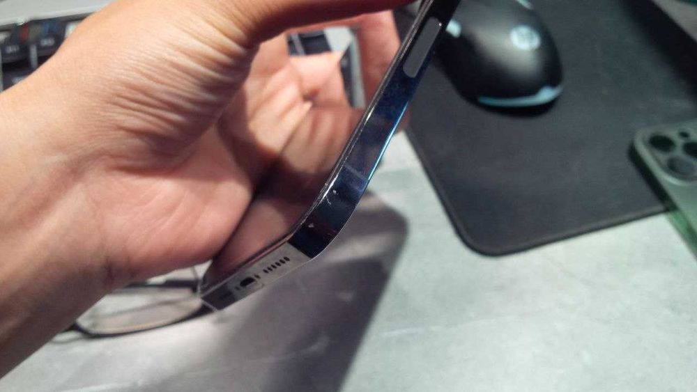 iPhone 12pro max Срочно продается