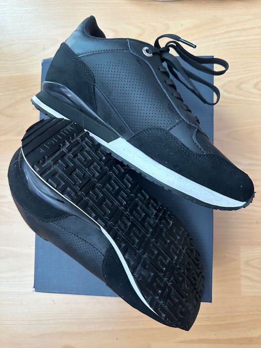 Tommy Hilfiger кожени маратонки