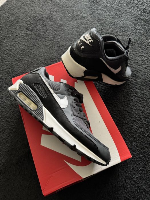 Nike Air Max 90 – №45.5 / 29.5 см – 2 чифта