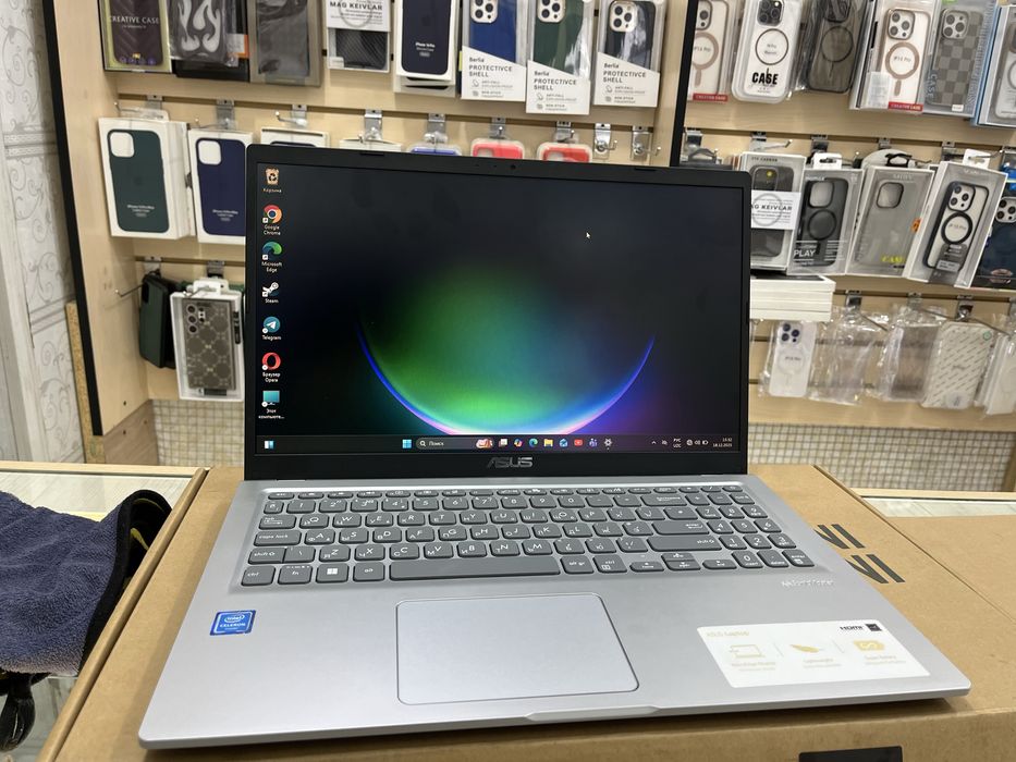 Noutbug ASUS srochna