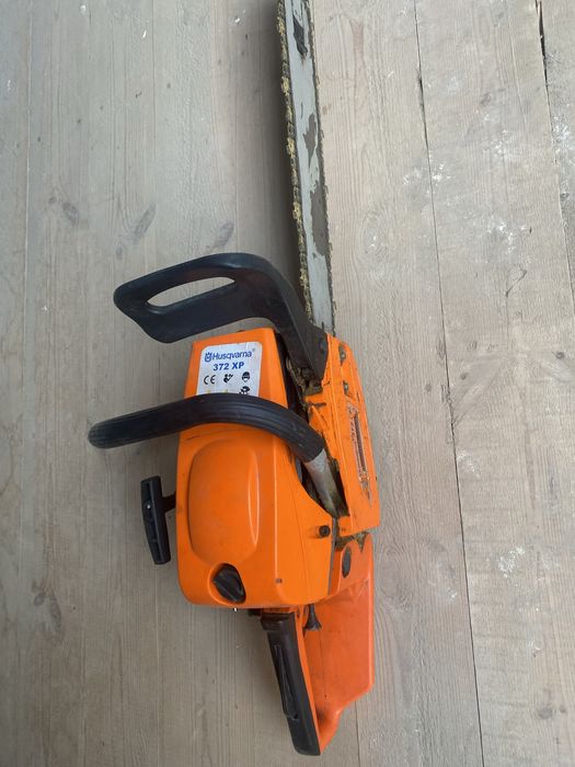 Бензопила Husqvarna