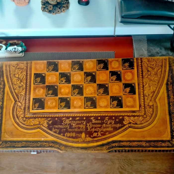 Нарды деревянные резные